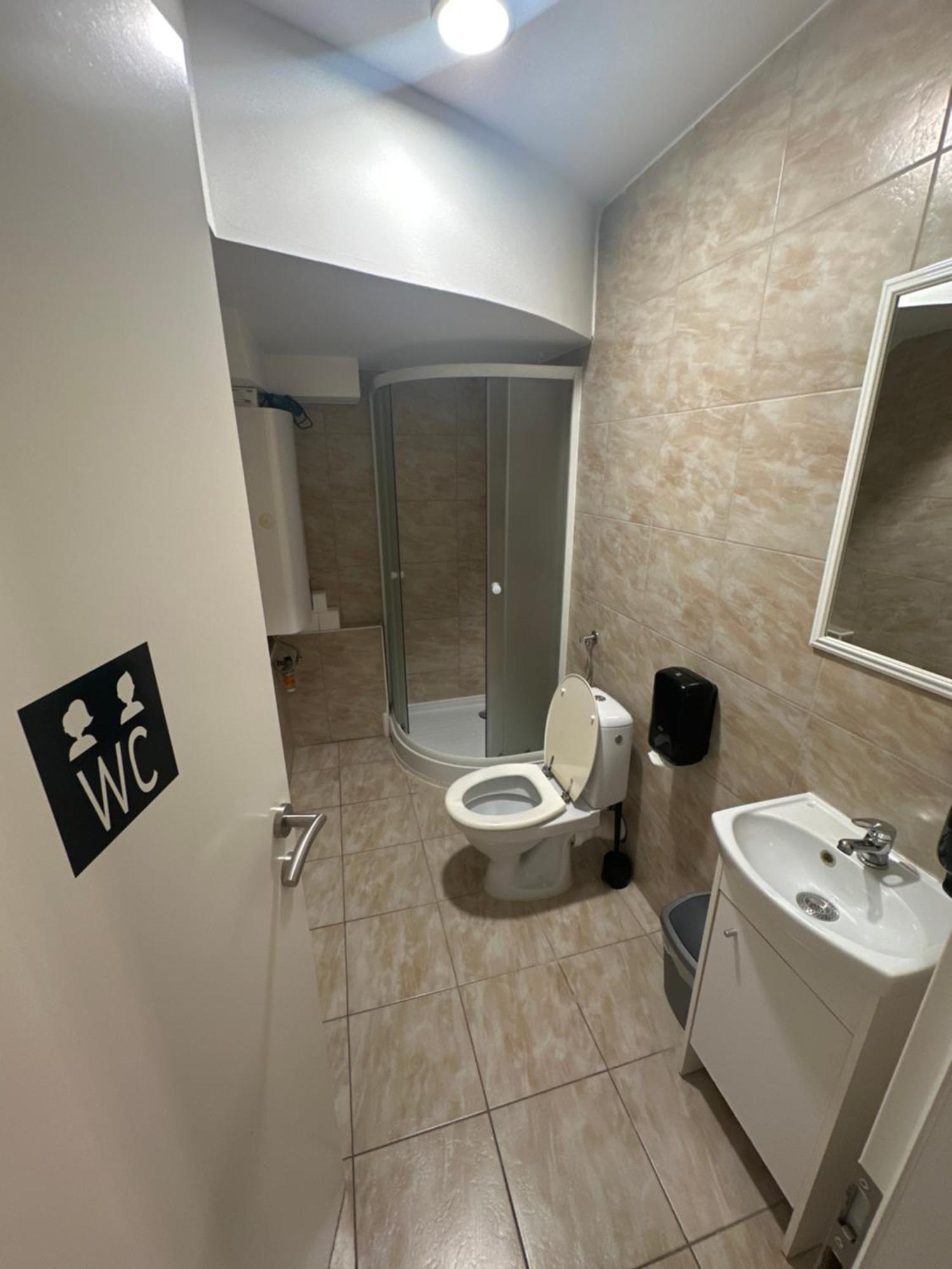 Granada Rooms Λιουμπλιάνα Εξωτερικό φωτογραφία